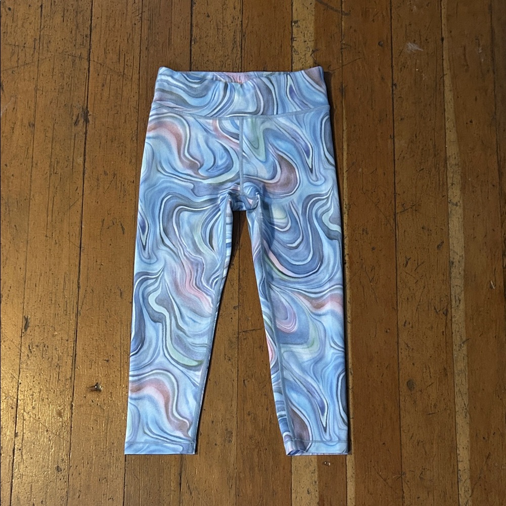 ATHLETA GIRL high rise chit chat printed tie die capri leggings Girls M / 8-10